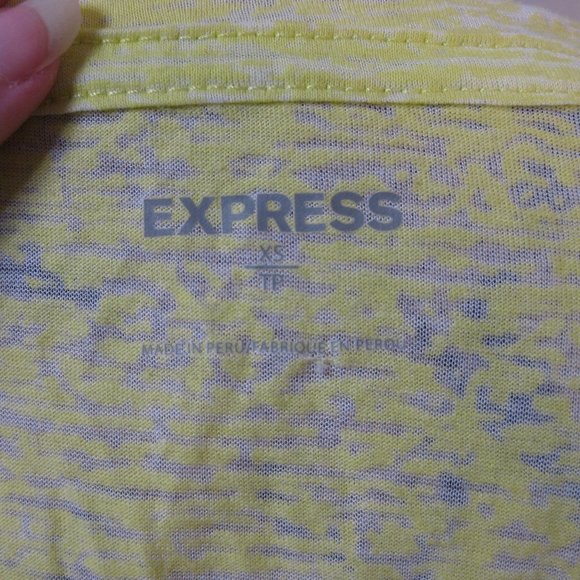 NWOT Express yellow graphic tee t shirt top XS extra small - Picture 6 of 6